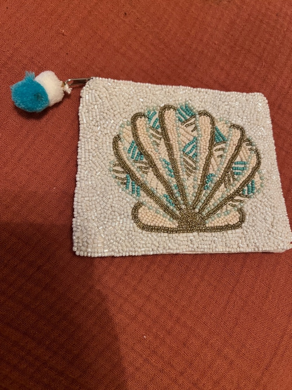 Seashell coin purse
